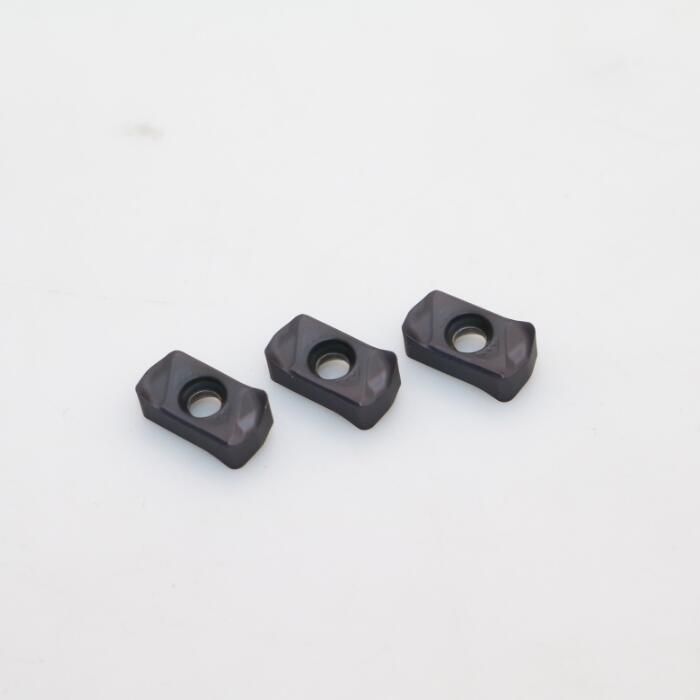 Black Fast Feeding Milling Inserts Lnmu0303zer Made in Zhuzhou